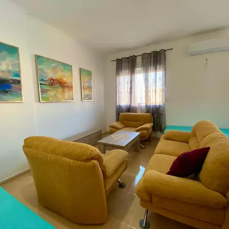 Aloha House Apartment Vlore