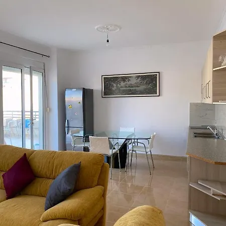Aloha House Vlore