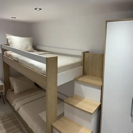 Guest house Aloha House Shkoder
