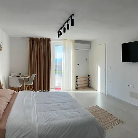 Aloha House Guest house